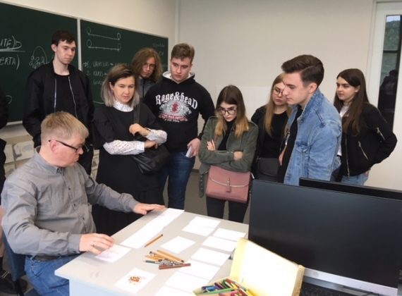 Vizualinės reklamos gamintojų profesijos mokinių vizitas į Vilniaus technologijų ir dizaino kolegiją1