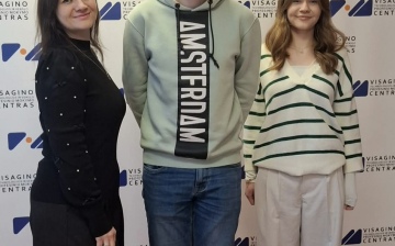 Anglų kalbos olimpiadoje pirma ir antra vietos!