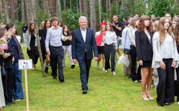 Rugsėjo 1-oji - Mokslo ir žinių diena!