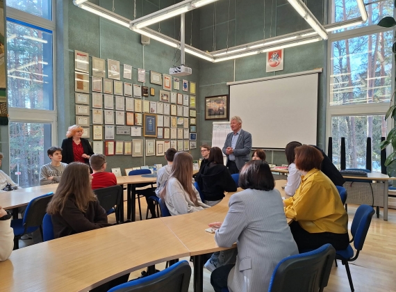 Visaginas TECH lankėsi mokiniai iš Visagino „Draugystės“ progimnazijos ir „Žiburio“ pagr. mokyklos  1