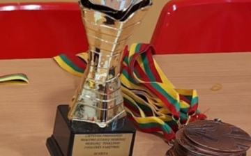 Lietuvos profesinių mokymo įstaigų merginų tinklinio finalinėse varžybose bronzos medalis! 