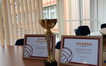Utenos regiono profesinio mokymo įstaigų mokinių tinklinio varžybose pirmoji vieta!