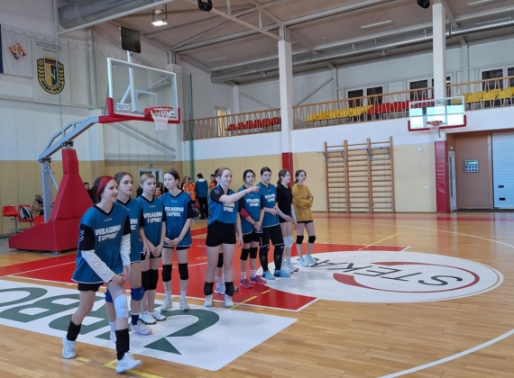 Lietuvos profesinių mokymo įstaigų merginų tinklinio finalinėse varžybose bronzos medalis! 4