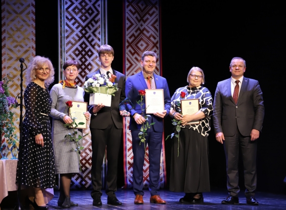 Du centro gimnazistai - geriausių Visagino savivaldybės mokinių dešimtuke!7