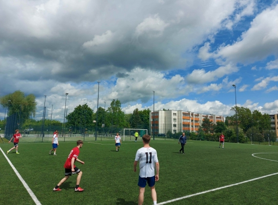 Lietuvos profesinių mokymų įstaigų finalinėse vaikinų 7×7 futbolo varžybose pirma vieta!7