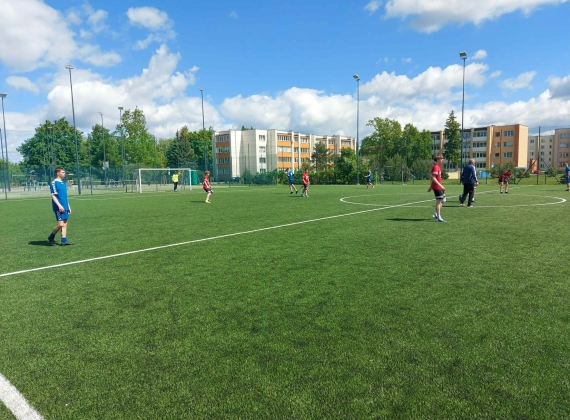 Lietuvos profesinių mokymų įstaigų finalinėse vaikinų 7×7 futbolo varžybose pirma vieta!8