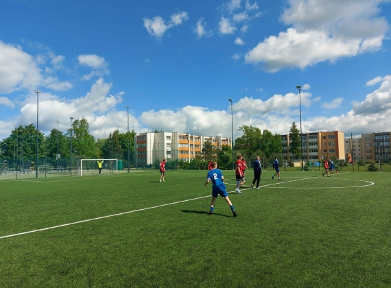 Lietuvos profesinių mokymų įstaigų finalinėse vaikinų 7×7 futbolo varžybose pirma vieta!9
