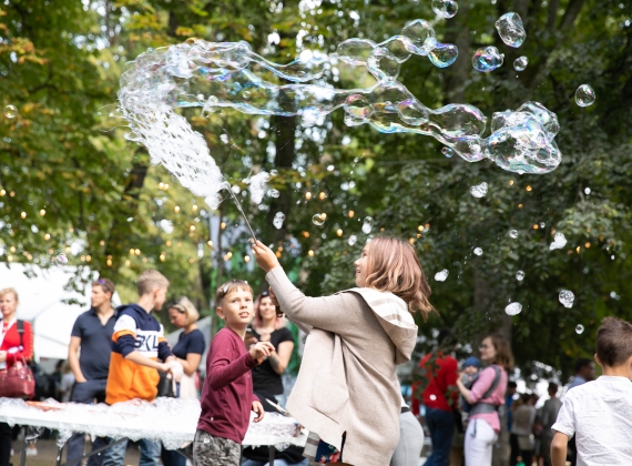 Centro direktorius Dr. Vytautas Petkūnas dalyvavo diskusijų festivalyje „BŪTENT !“16