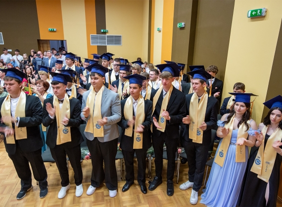 Visaginas TECH nuaidėjo paskutinis skambutis!18