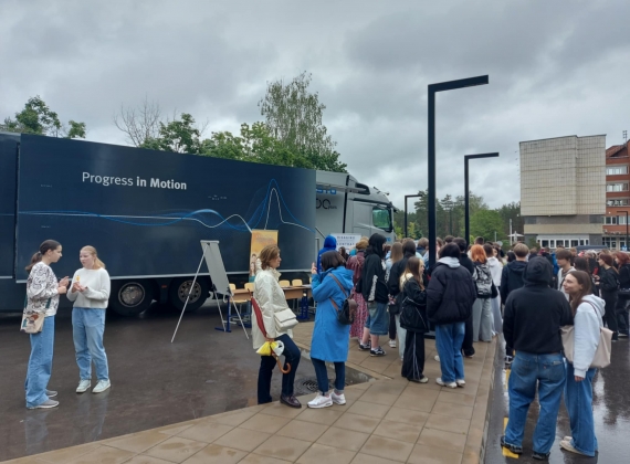 Infobusas su Festo įranga – inovacijos iš arti!18