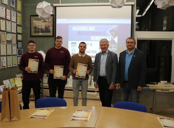 Nacionaliniame mechatronikos konkurse Visaginas TECH komanda laimėjo pirmą vietą!24