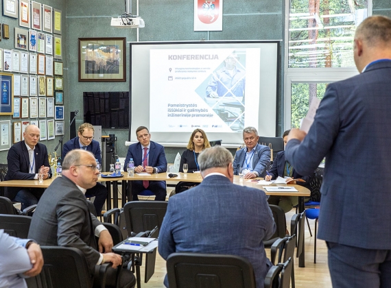 Konferencija: Pameistrystės iššūkiai ir galimybės inžinerinėje pramonėje91